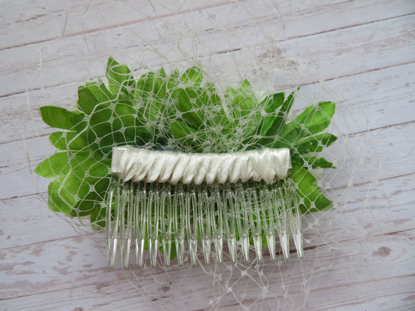 Ivory & Lime Penny Blossom Comb