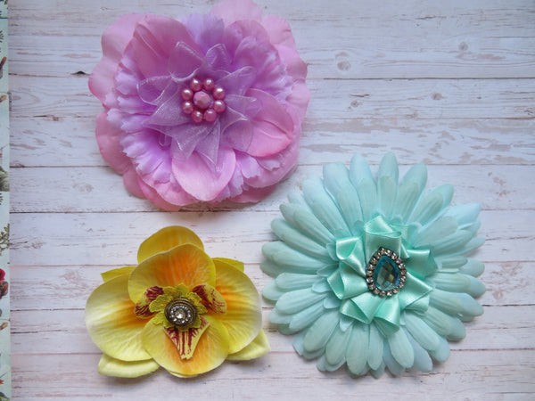 Summer Pastel Flower Brooches