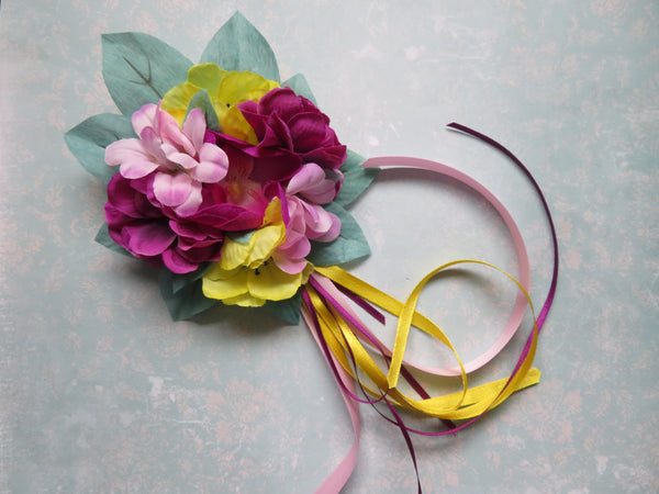 Aqua Pink and Yellow Floral Regency Clip