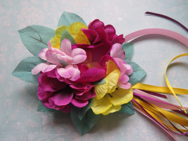 Aqua Pink and Yellow Floral Regency Clip