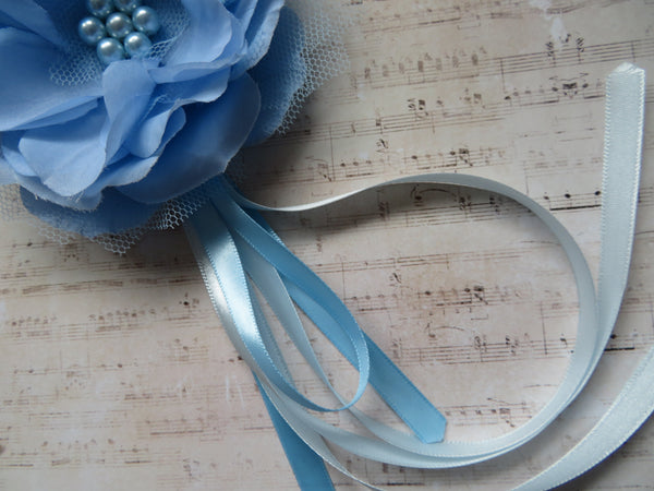 Pale Sky Blue Regency Penny Blossom Hair Clip