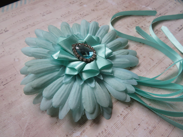 Aqua Daisy Regency Headpiece