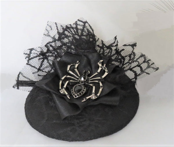 Black Spider Emma Cocktail Hat