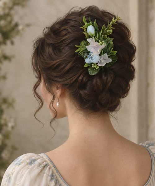 Green Pale Blue and Ivory Regency Flower Sprig