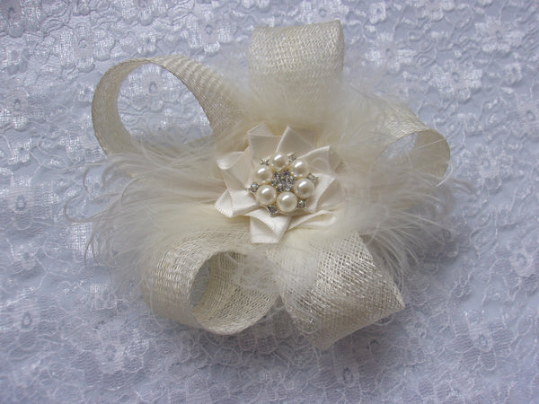 Ivory Mina Fascinator