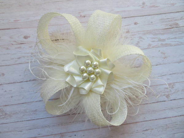 Ivory Mina Fascinator