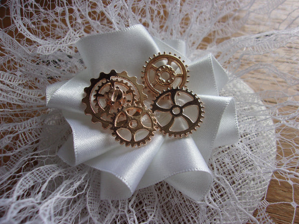 White Lace Bridal Hat Veiled Vintage Style Fascinator with Rose Gold Steampunk Cogs - Wedding Bride - Made to Order