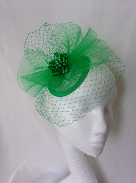 Emerald Green Fascinator - Bright Absinthe Blusher Veil Crinoline & Pearl Wedding Percher Mini Hat - Made To Order
