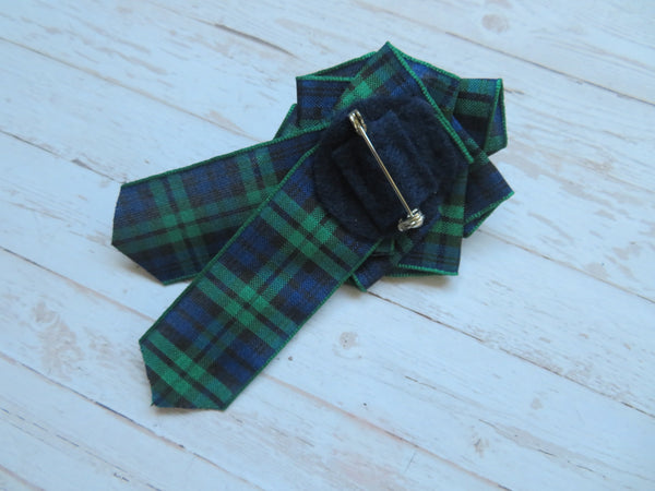 Black Watch Tartan Ruffle Brooch