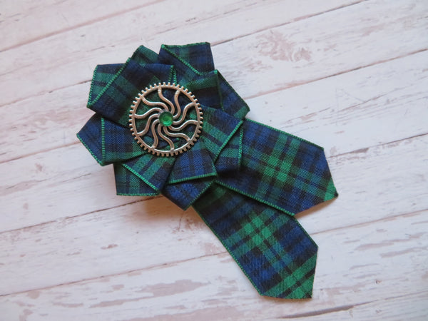 Black Watch Tartan Ruffle Brooch