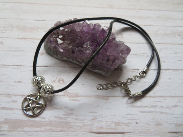 pentagram necklace, pentagram choker, pentagram accessories, pentagram jewellery, pentagram gifts, necklace with a pentagram, silver pentagrams,